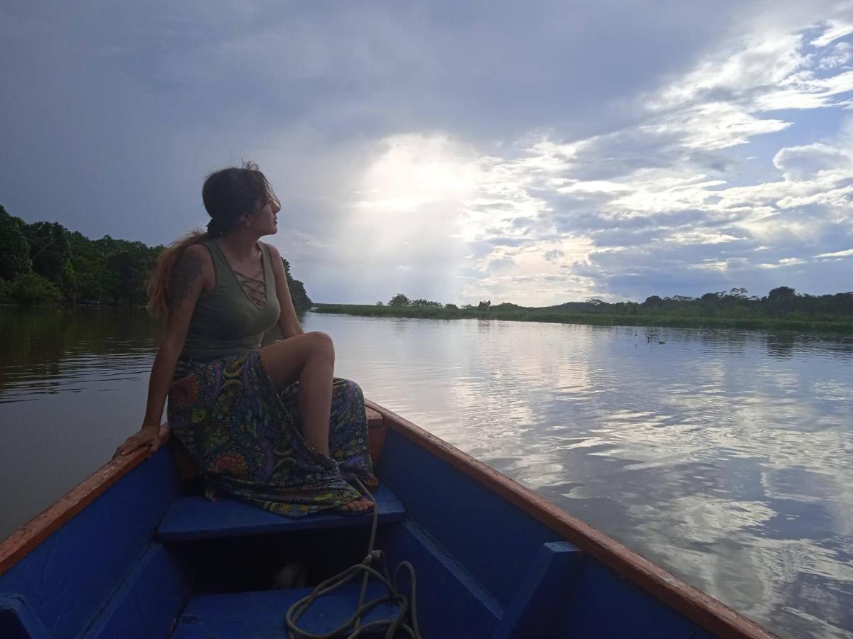 Hotel Karupa Amazonas Летісія Екстер'єр фото