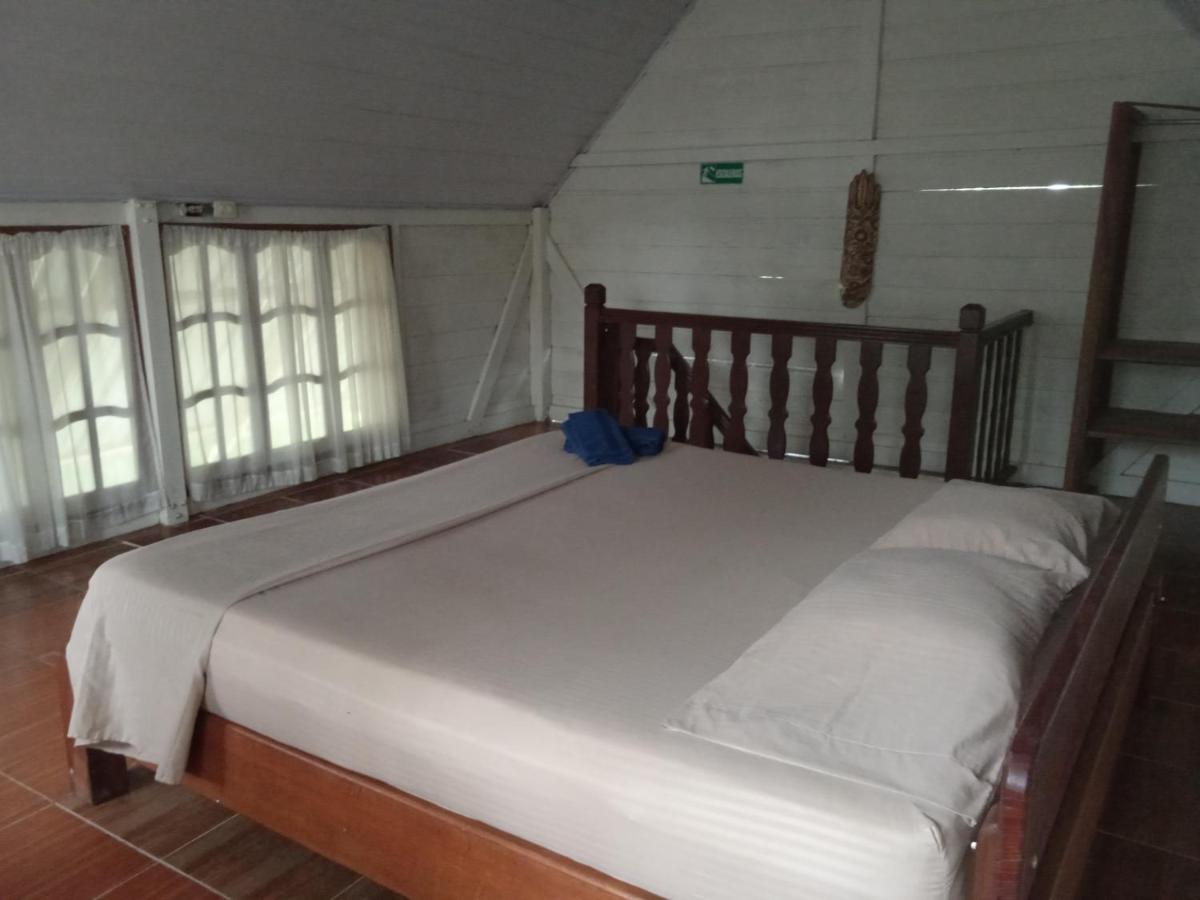 Hotel Karupa Amazonas Летісія Екстер'єр фото