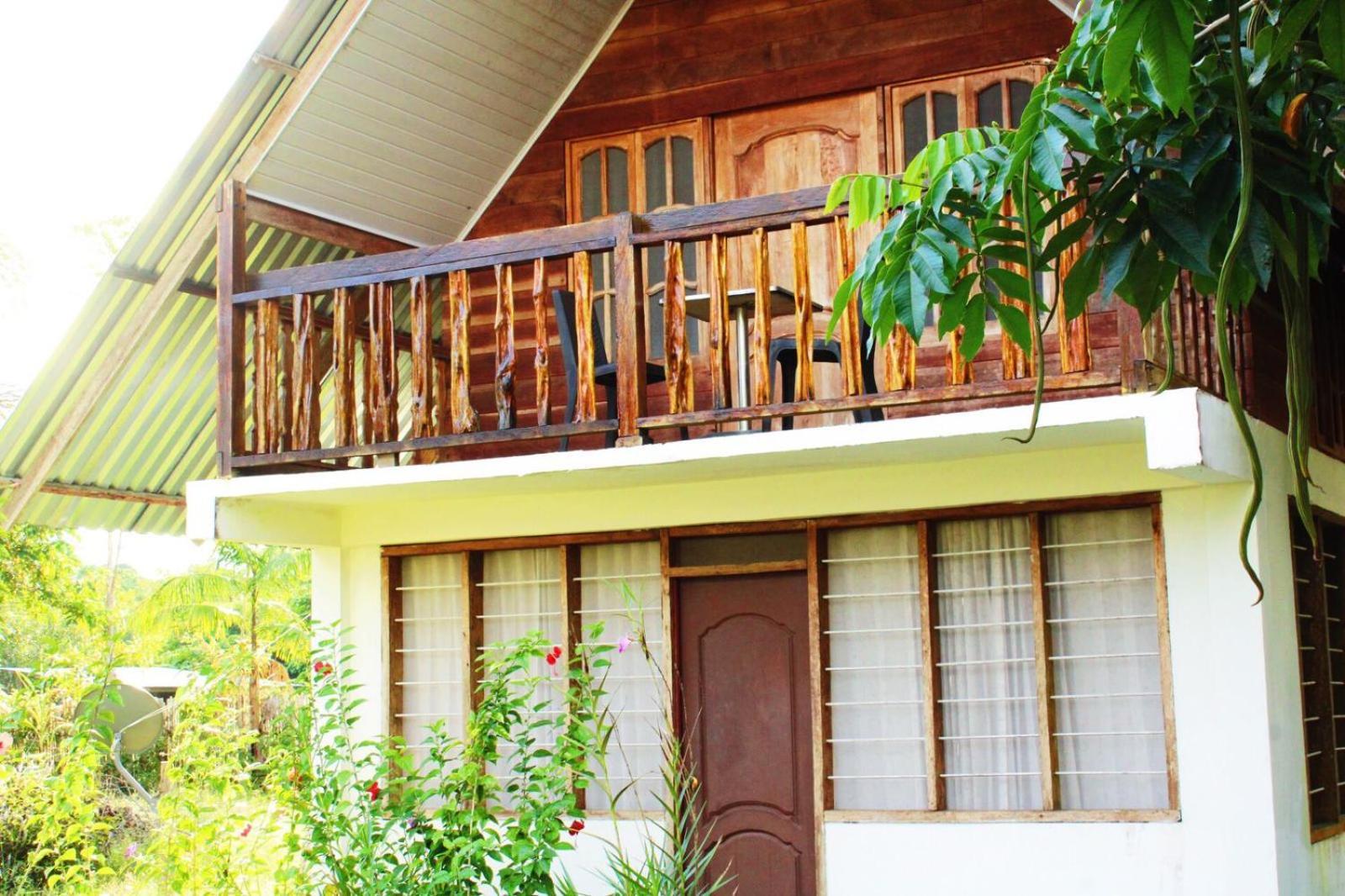 Hotel Karupa Amazonas Летісія Екстер'єр фото
